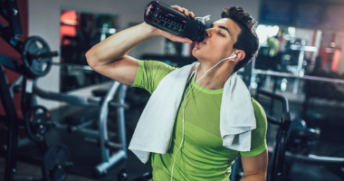 运动前补充剂或致睡眠不足5小时，青少年使用者风险翻倍